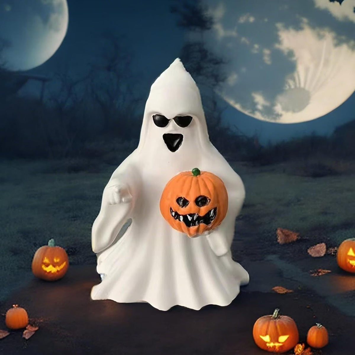 Halloween Ghost Figurine – Cute Spooky Resin Ghost Statue, Indoor & Porch Halloween Decor
