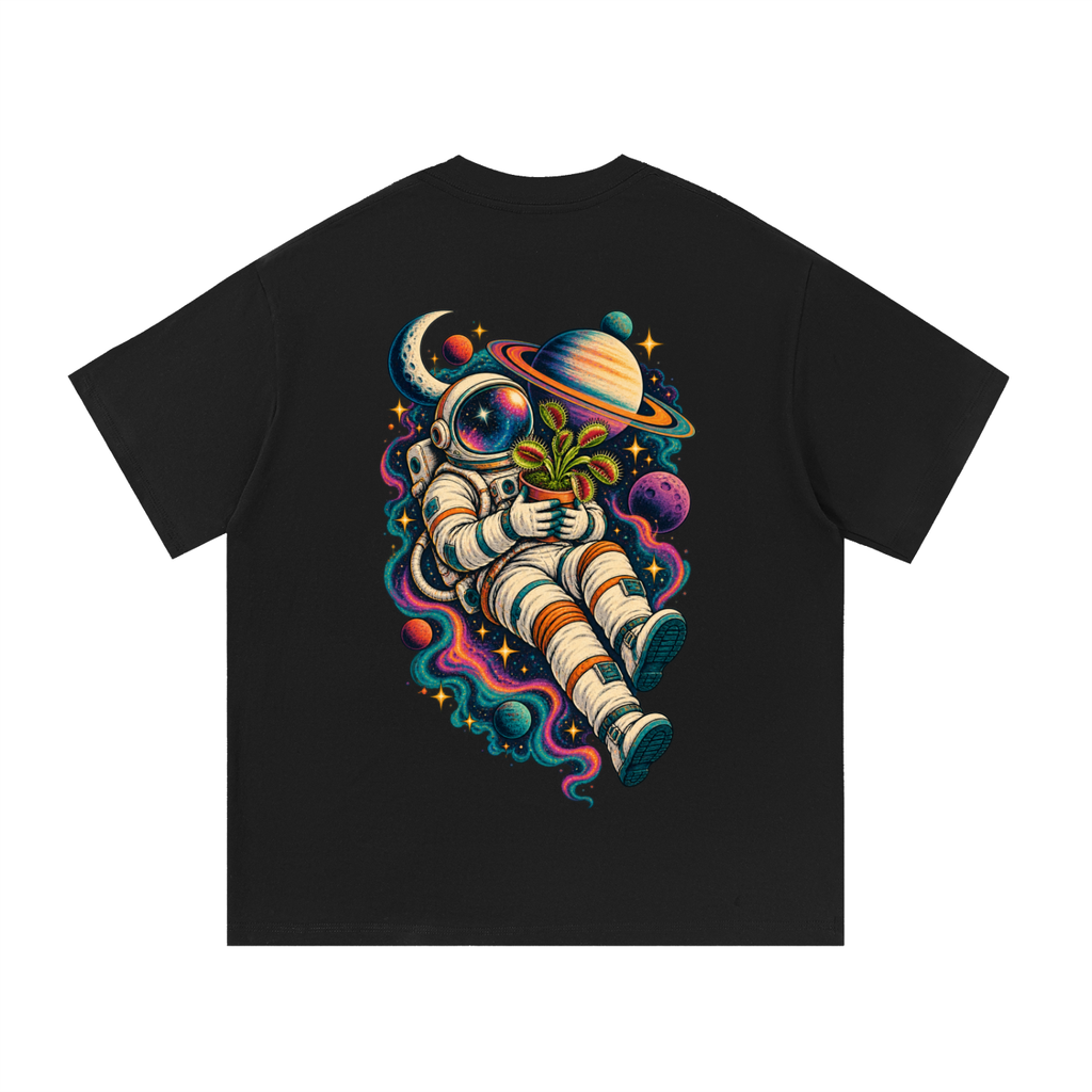 Venus Flytrap In Space Oversized T-Shirt – Carnivorous Plant Galaxy Graphic Tee, Unisex Streetwear